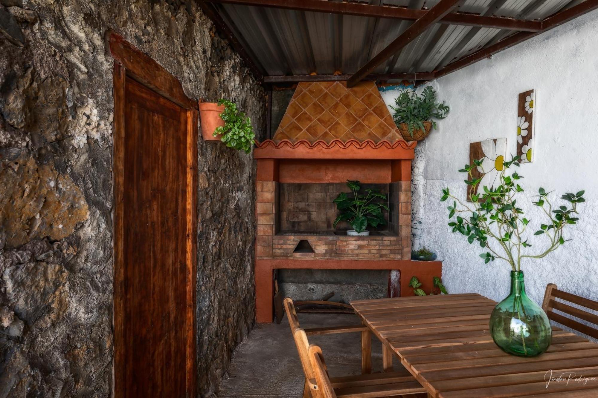 Casita Juan Carro Un Oasis De Paz Lägenhet Puntallana Exteriör bild